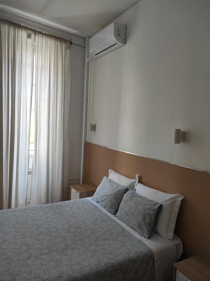 Lira Guest House B&B Porto Szoba fotó