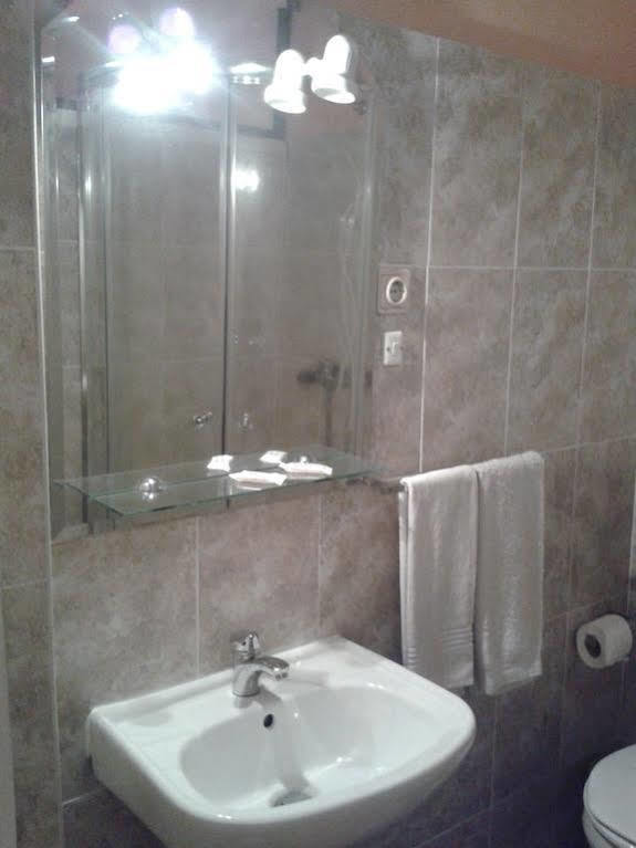 Lira Guest House B&B Porto Kültér fotó
