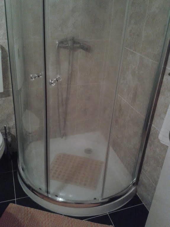 Lira Guest House B&B Porto Kültér fotó